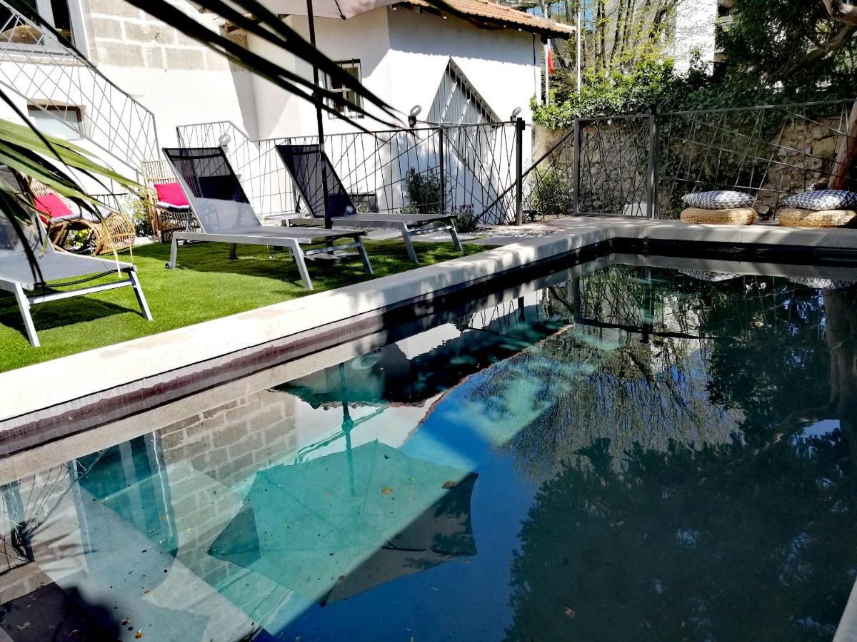 La Maison Grivolas Appartements et Maison d'hôtes Avignon Exterior foto