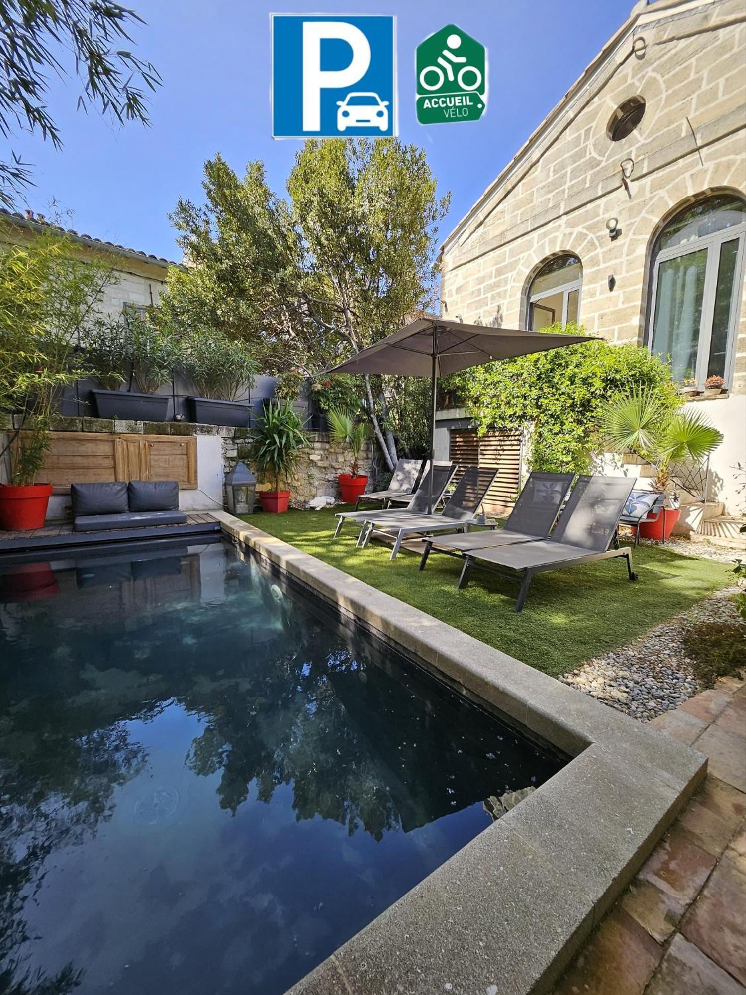La Maison Grivolas Appartements et Maison d'hôtes Avignon Exterior foto
