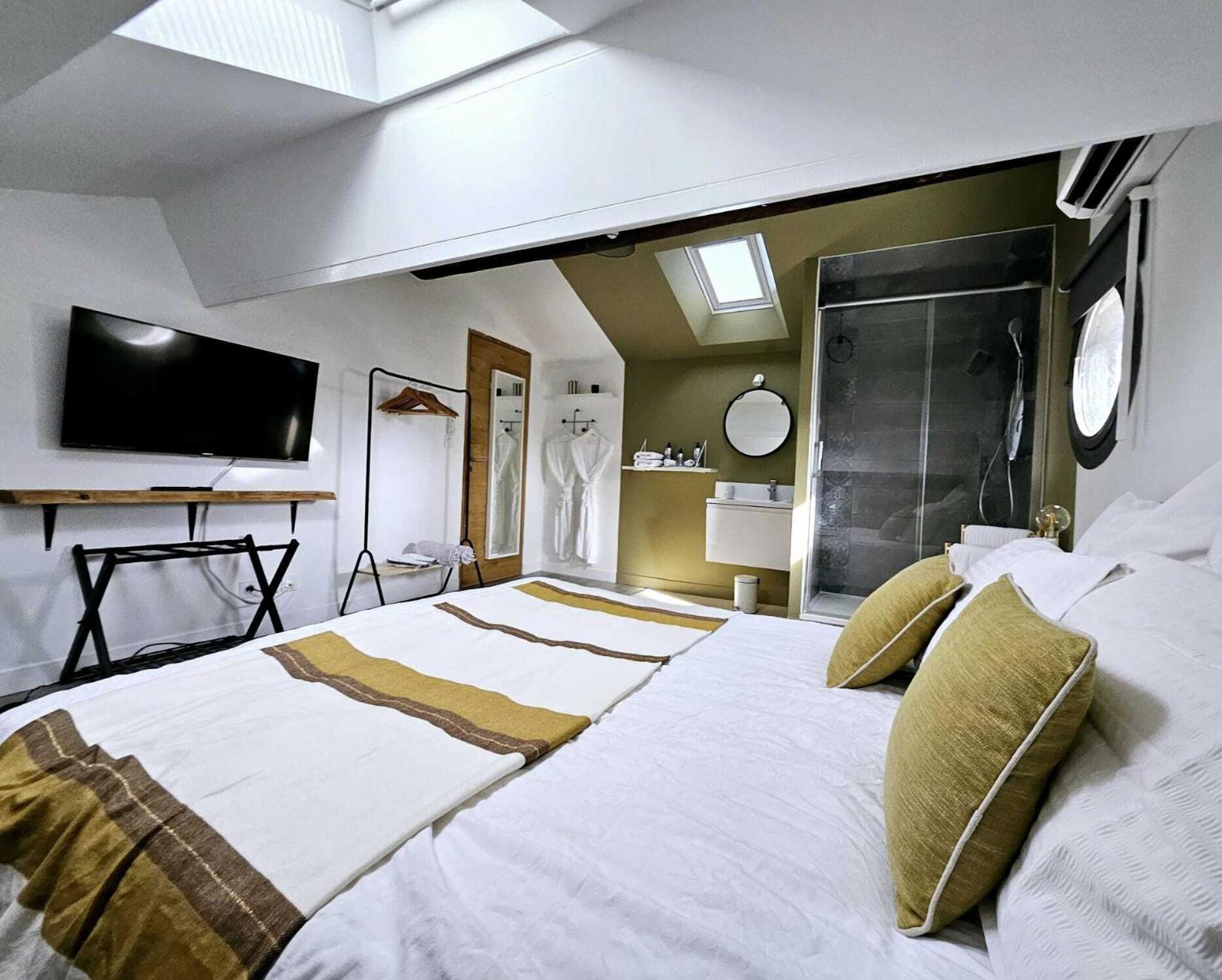La Maison Grivolas Appartements et Maison d'hôtes Avignon Quarto foto